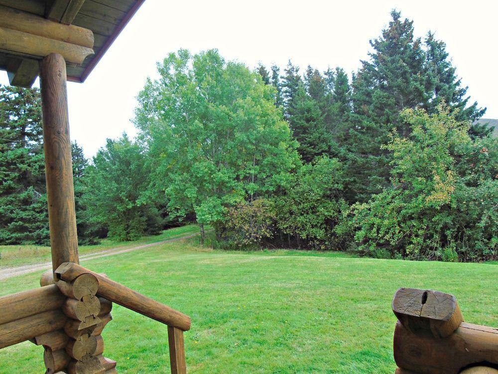 Cajun Cedar Log Cottages Margaree Forks Exterior foto